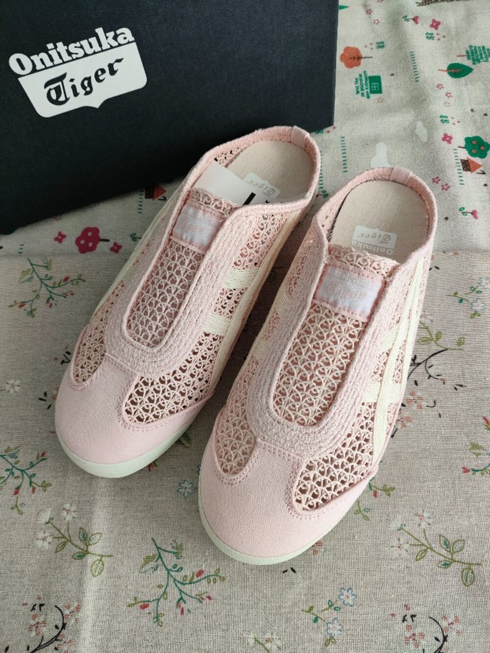 Onitsuka Tiger Pink Mules Half-Slippers